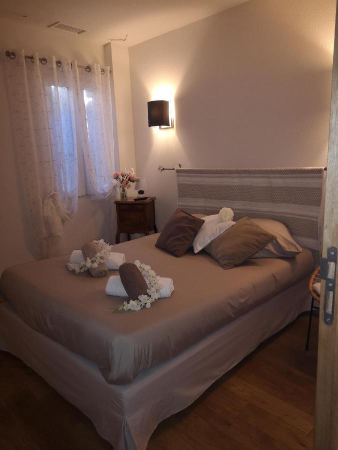 Auberge De L Helvie Chez Coco & Ricou Valvigneres Екстериор снимка